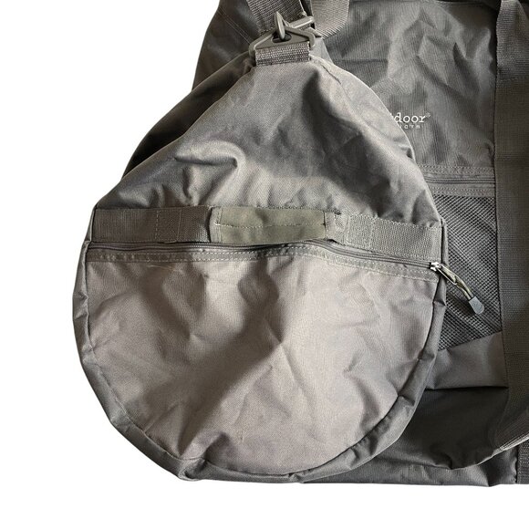 Outdoor Products Giant Grey Duffle Bag Water-Resistant With Shoulder Strap & Zip - Picture 15 of 16